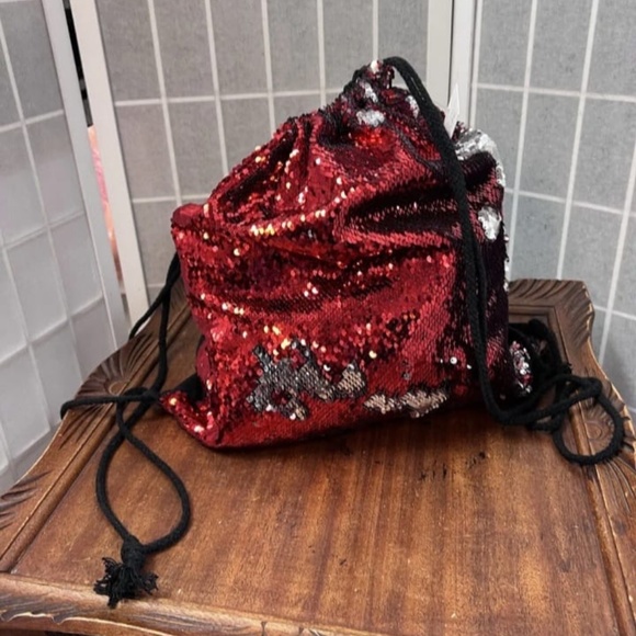 Lucky 7 , women, Made in USA, Bag Red Sequins For Party Nice Style .! - Picture 1 of 9